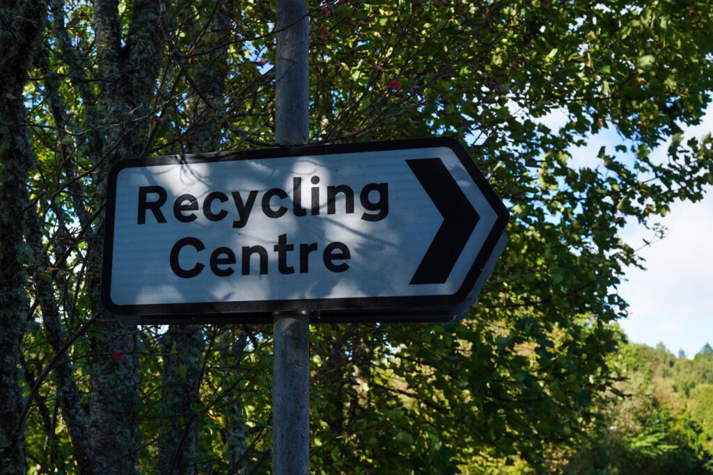 road sign for recycling centre